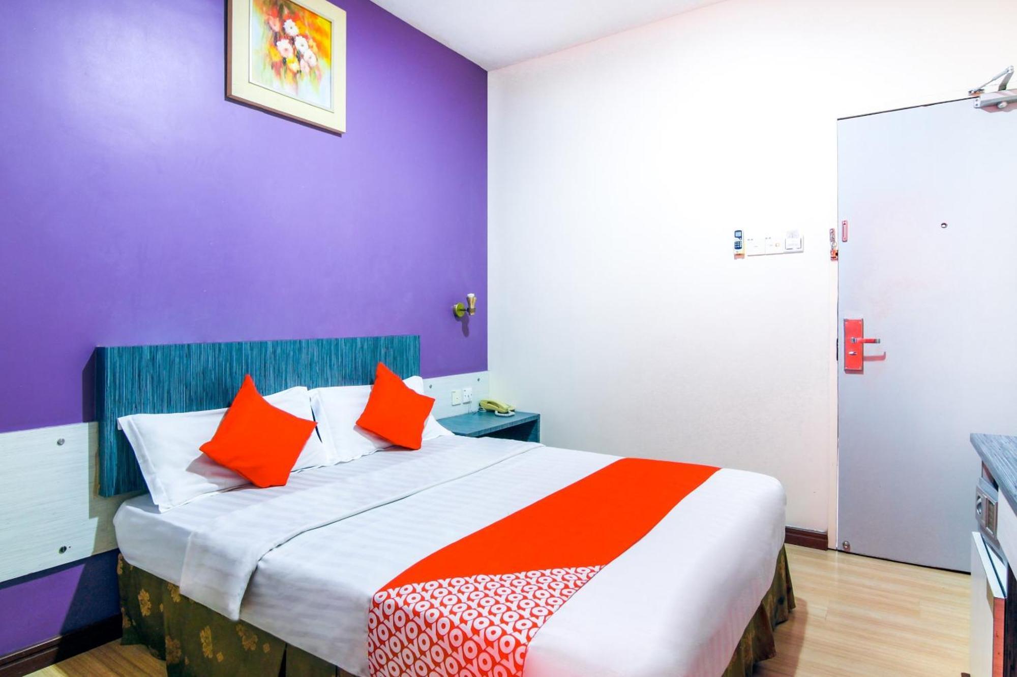 Super Oyo 43930 Hotel Esplanade SDK Esterno foto
